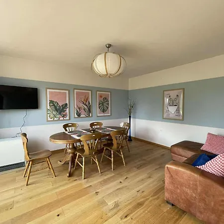 Appartement Tuterra I